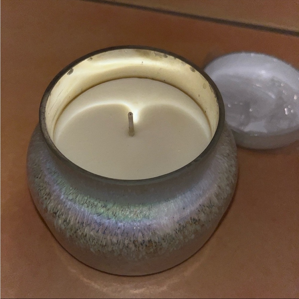 Anthropologie Capri Blue Volcano Iridescent Glass Jar Candle 19 oz - Picture 2 of 7
